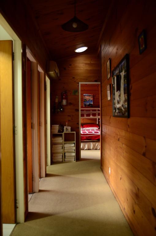 Tony'S Lodge Турангі Екстер'єр фото